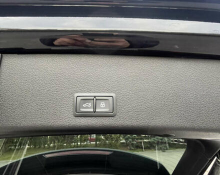 Чорний Ауді E-Tron, об'ємом двигуна 0 л та пробігом 109 тис. км за 32558 $, фото 15 на Automoto.ua