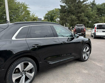 Черный Ауди E-Tron, объемом двигателя 0 л и пробегом 151 тыс. км за 27700 $, фото 5 на Automoto.ua