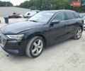 Черный Ауди E-Tron, объемом двигателя 0 л и пробегом 117 тыс. км за 16700 $, фото 1 на Automoto.ua