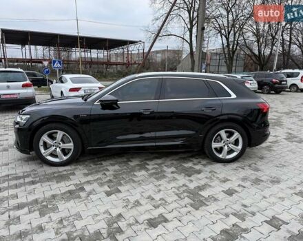 Черный Ауди E-Tron, объемом двигателя 0 л и пробегом 65 тыс. км за 29700 $, фото 6 на Automoto.ua