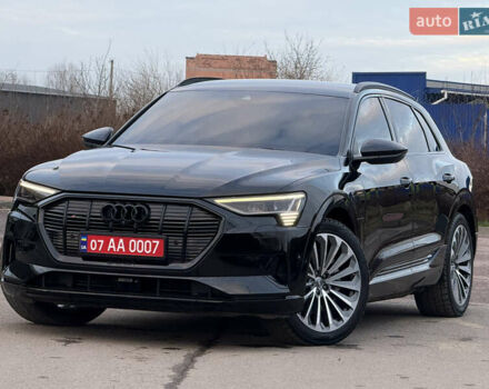 Черный Ауди E-Tron, объемом двигателя 0 л и пробегом 88 тыс. км за 29999 $, фото 20 на Automoto.ua