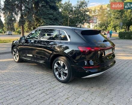 Чорний Ауді E-Tron, об'ємом двигуна 0 л та пробігом 115 тис. км за 24800 $, фото 17 на Automoto.ua