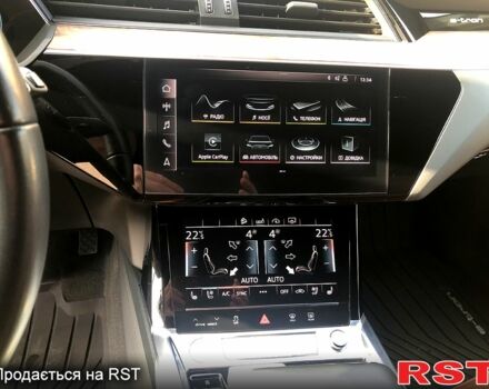 Черный Ауди E-Tron, объемом двигателя 0 л и пробегом 97 тыс. км за 40300 $, фото 10 на Automoto.ua