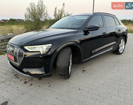 Черный Ауди E-Tron, объемом двигателя 0 л и пробегом 145 тыс. км за 26200 $, фото 12 на Automoto.ua