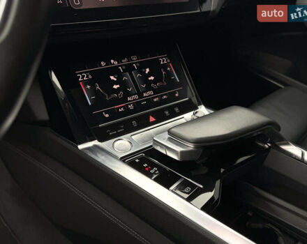 Черный Ауди E-Tron, объемом двигателя 0 л и пробегом 71 тыс. км за 34300 $, фото 15 на Automoto.ua