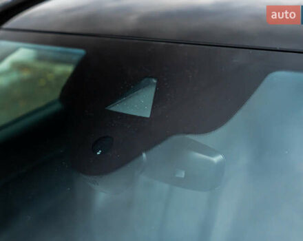 Чорний Ауді E-Tron, об'ємом двигуна 0 л та пробігом 100 тис. км за 31400 $, фото 39 на Automoto.ua