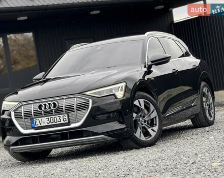 Черный Ауди E-Tron, объемом двигателя 0 л и пробегом 77 тыс. км за 30900 $, фото 16 на Automoto.ua