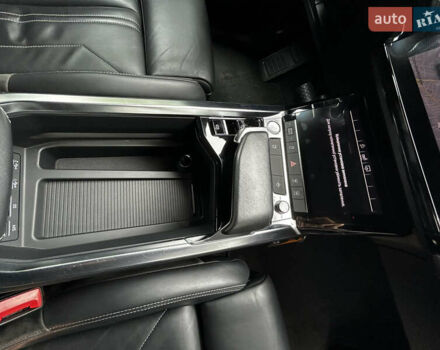 Черный Ауди E-Tron, объемом двигателя 0 л и пробегом 101 тыс. км за 29350 $, фото 59 на Automoto.ua