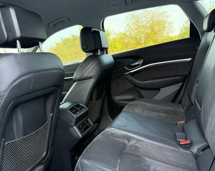 Черный Ауди E-Tron, объемом двигателя 0 л и пробегом 77 тыс. км за 30900 $, фото 45 на Automoto.ua
