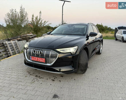 Черный Ауди E-Tron, объемом двигателя 0 л и пробегом 145 тыс. км за 26200 $, фото 13 на Automoto.ua