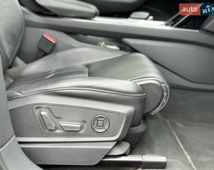 Черный Ауди E-Tron, объемом двигателя 0 л и пробегом 85 тыс. км за 31500 $, фото 19 на Automoto.ua