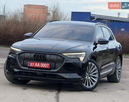 Черный Ауди E-Tron, объемом двигателя 0 л и пробегом 88 тыс. км за 29999 $, фото 22 на Automoto.ua