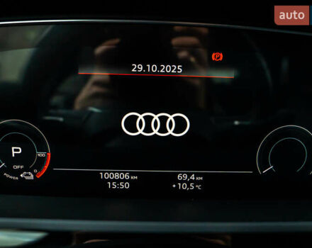 Чорний Ауді E-Tron, об'ємом двигуна 0 л та пробігом 100 тис. км за 31400 $, фото 100 на Automoto.ua