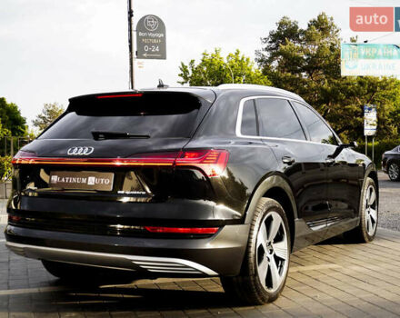 Черный Ауди E-Tron, объемом двигателя 0 л и пробегом 50 тыс. км за 31900 $, фото 1 на Automoto.ua