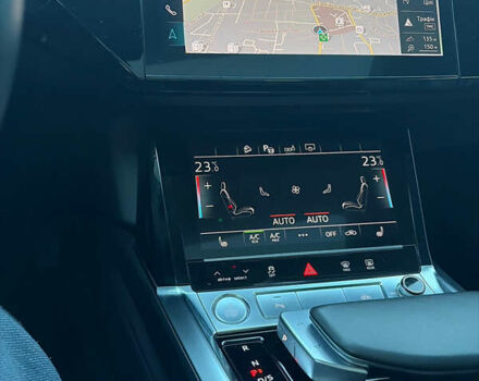 Черный Ауди E-Tron, объемом двигателя 0 л и пробегом 88 тыс. км за 28000 $, фото 11 на Automoto.ua