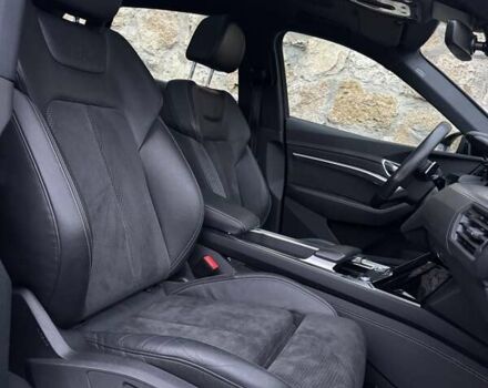 Черный Ауди E-Tron, объемом двигателя 0 л и пробегом 109 тыс. км за 28700 $, фото 32 на Automoto.ua