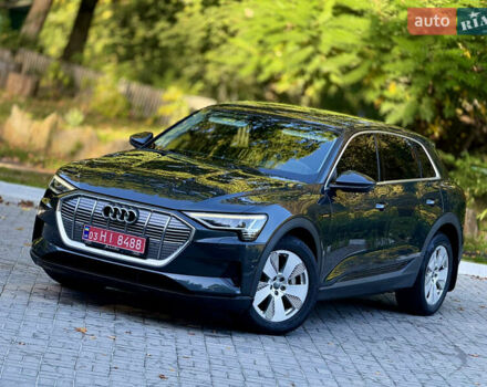 Черный Ауди E-Tron, объемом двигателя 0 л и пробегом 128 тыс. км за 28200 $, фото 13 на Automoto.ua