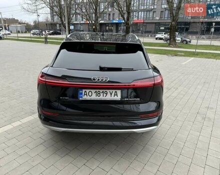 Черный Ауди E-Tron, объемом двигателя 0 л и пробегом 85 тыс. км за 31500 $, фото 11 на Automoto.ua