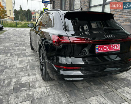 Черный Ауди E-Tron, объемом двигателя 0 л и пробегом 101 тыс. км за 29350 $, фото 19 на Automoto.ua