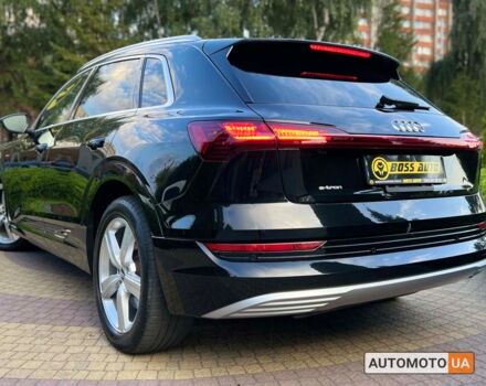 Черный Ауди E-Tron, объемом двигателя 95 л и пробегом 64 тыс. км за 35900 $, фото 10 на Automoto.ua