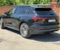 Чорний Ауді E-Tron, об'ємом двигуна 0 л та пробігом 65 тис. км за 33000 $, фото 6 на Automoto.ua