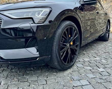 Черный Ауди E-Tron, объемом двигателя 0 л и пробегом 109 тыс. км за 28700 $, фото 15 на Automoto.ua
