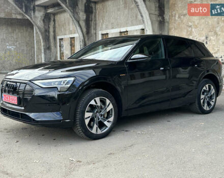 Черный Ауди E-Tron, объемом двигателя 0 л и пробегом 120 тыс. км за 28999 $, фото 8 на Automoto.ua