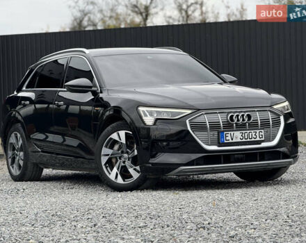 Черный Ауди E-Tron, объемом двигателя 0 л и пробегом 77 тыс. км за 30900 $, фото 13 на Automoto.ua