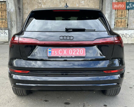 Черный Ауди E-Tron, объемом двигателя 0 л и пробегом 120 тыс. км за 28999 $, фото 14 на Automoto.ua