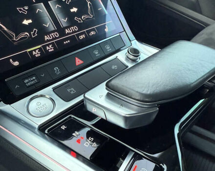 Черный Ауди E-Tron, объемом двигателя 0 л и пробегом 77 тыс. км за 30900 $, фото 37 на Automoto.ua