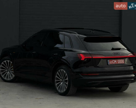 Чорний Ауді E-Tron, об'ємом двигуна 0 л та пробігом 162 тис. км за 28500 $, фото 16 на Automoto.ua
