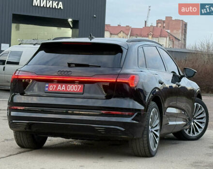 Черный Ауди E-Tron, объемом двигателя 0 л и пробегом 88 тыс. км за 29999 $, фото 48 на Automoto.ua