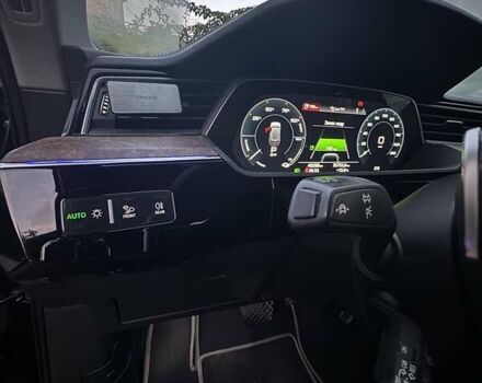 Черный Ауди E-Tron, объемом двигателя 0 л и пробегом 40 тыс. км за 37900 $, фото 44 на Automoto.ua