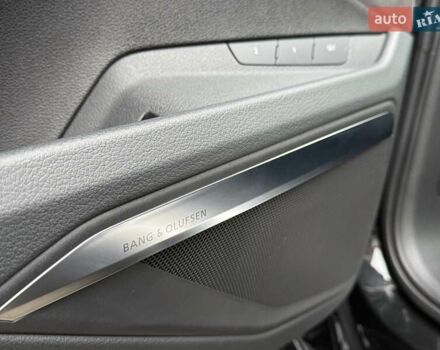 Чорний Ауді E-Tron, об'ємом двигуна 0 л та пробігом 76 тис. км за 31000 $, фото 38 на Automoto.ua