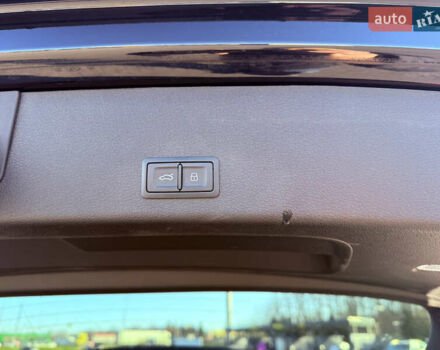 Чорний Ауді E-Tron, об'ємом двигуна 0 л та пробігом 118 тис. км за 19800 $, фото 19 на Automoto.ua