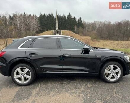 Ауди E-Tron 2019 в Киеве на Automoto.ua Черный Ауди E-Tron, объемом двигателя 0 л и пробегом 115 тыс. км за 28500 $, фото 3 на Automoto.ua