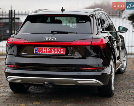 Чорний Ауді E-Tron, об'ємом двигуна 0 л та пробігом 140 тис. км за 26000 $, фото 37 на Automoto.ua