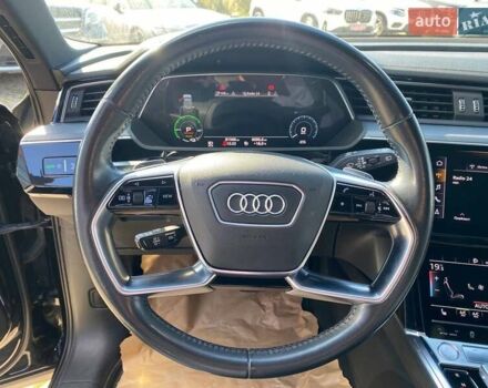 Черный Ауди E-Tron, объемом двигателя 0 л и пробегом 81 тыс. км за 34950 $, фото 16 на Automoto.ua