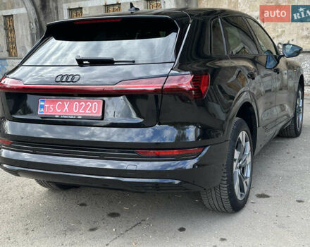 Черный Ауди E-Tron, объемом двигателя 0 л и пробегом 120 тыс. км за 28999 $, фото 15 на Automoto.ua