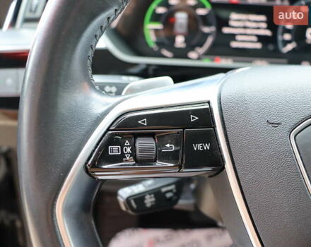 Чорний Ауді E-Tron, об'ємом двигуна 0 л та пробігом 86 тис. км за 29800 $, фото 23 на Automoto.ua