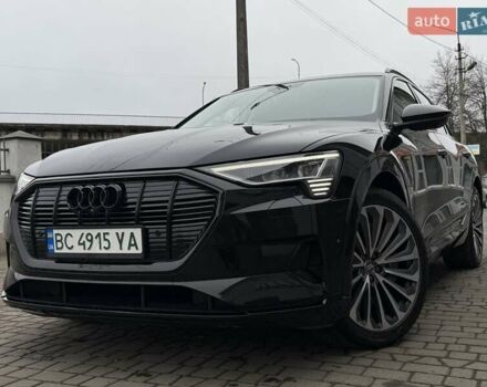 Чорний Ауді E-Tron, об'ємом двигуна 0 л та пробігом 76 тис. км за 31000 $, фото 9 на Automoto.ua
