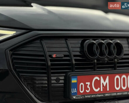 Чорний Ауді E-Tron, об'ємом двигуна 0 л та пробігом 162 тис. км за 28500 $, фото 8 на Automoto.ua