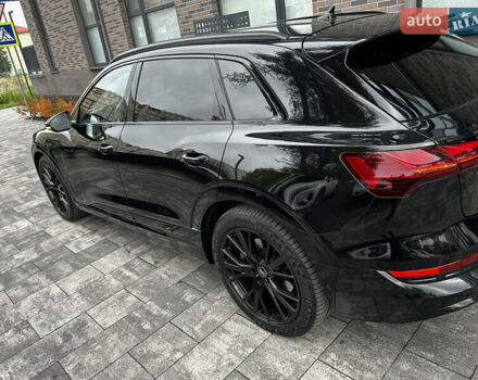 Черный Ауди E-Tron, объемом двигателя 0 л и пробегом 101 тыс. км за 29350 $, фото 18 на Automoto.ua