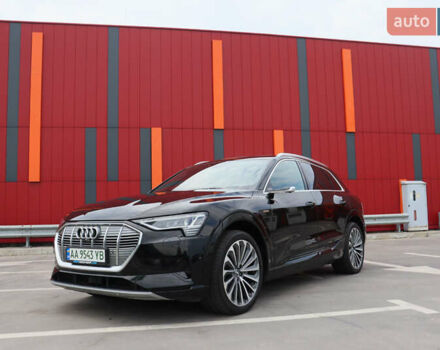 Черный Ауди E-Tron, объемом двигателя 0 л и пробегом 155 тыс. км за 37900 $, фото 8 на Automoto.ua