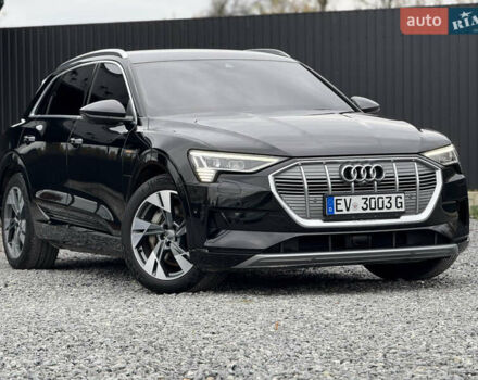 Черный Ауди E-Tron, объемом двигателя 0 л и пробегом 77 тыс. км за 30900 $, фото 7 на Automoto.ua