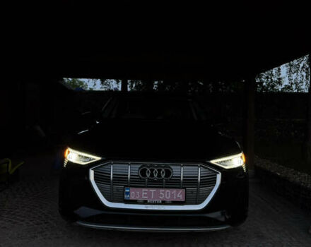 Черный Ауди E-Tron, объемом двигателя 0 л и пробегом 72 тыс. км за 33000 $, фото 23 на Automoto.ua