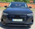 Чорний Ауді E-Tron, об'ємом двигуна 0 л та пробігом 65 тис. км за 33000 $, фото 10 на Automoto.ua