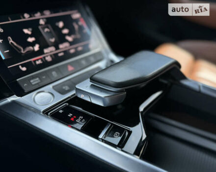 Черный Ауди E-Tron, объемом двигателя 0 л и пробегом 199 тыс. км за 27499 $, фото 30 на Automoto.ua