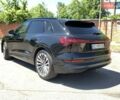 Чорний Ауді E-Tron, об'ємом двигуна 0 л та пробігом 65 тис. км за 33000 $, фото 5 на Automoto.ua