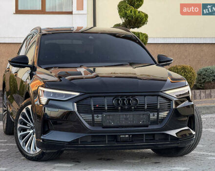 Черный Ауди E-Tron, объемом двигателя 0 л и пробегом 88 тыс. км за 31999 $, фото 1 на Automoto.ua